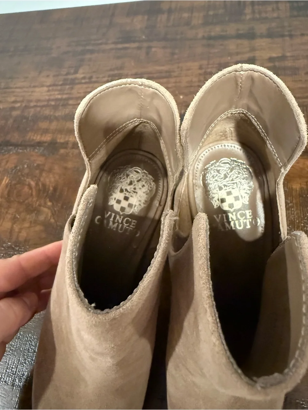 Vince Camuto vince camuto